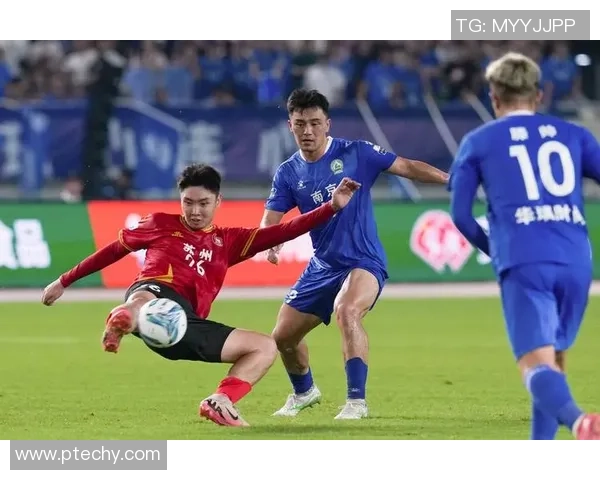 南京足球队耐力对比分析揭示球队潜力与挑战的深度剖析